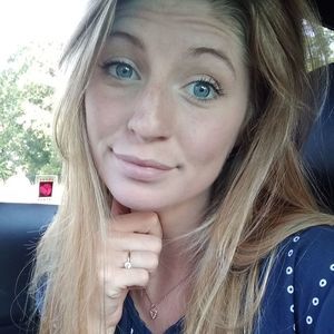 Meet your Posher, Miriam